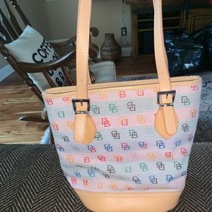 Dooney and Bourke shoulder bag